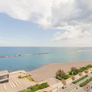 Fronte Mare By Apulia Bari